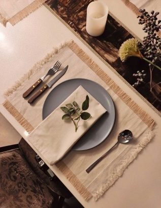Jute placemat on a table